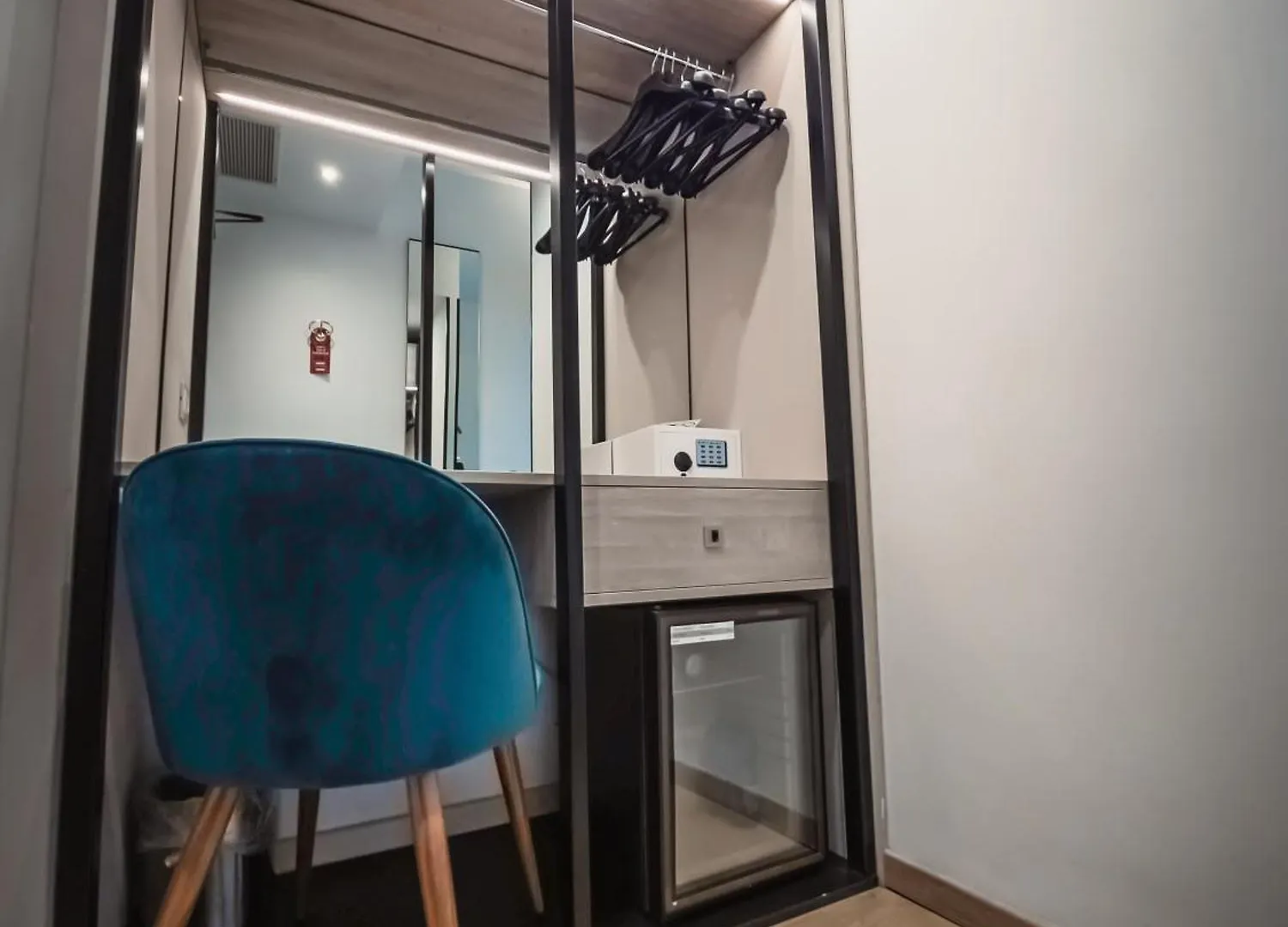 ****  Art Hotel Milano Prato  Italien