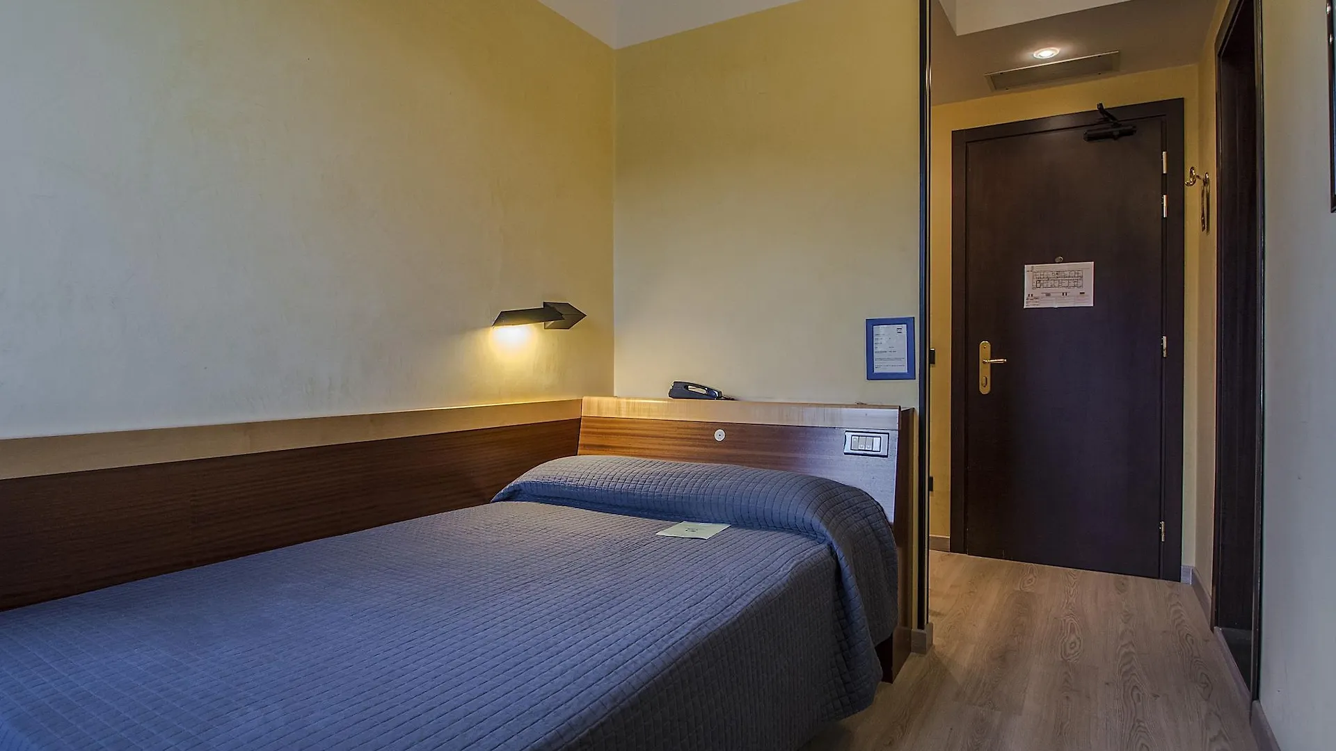 Art Hotel Milano Prato  Prato (Prato)