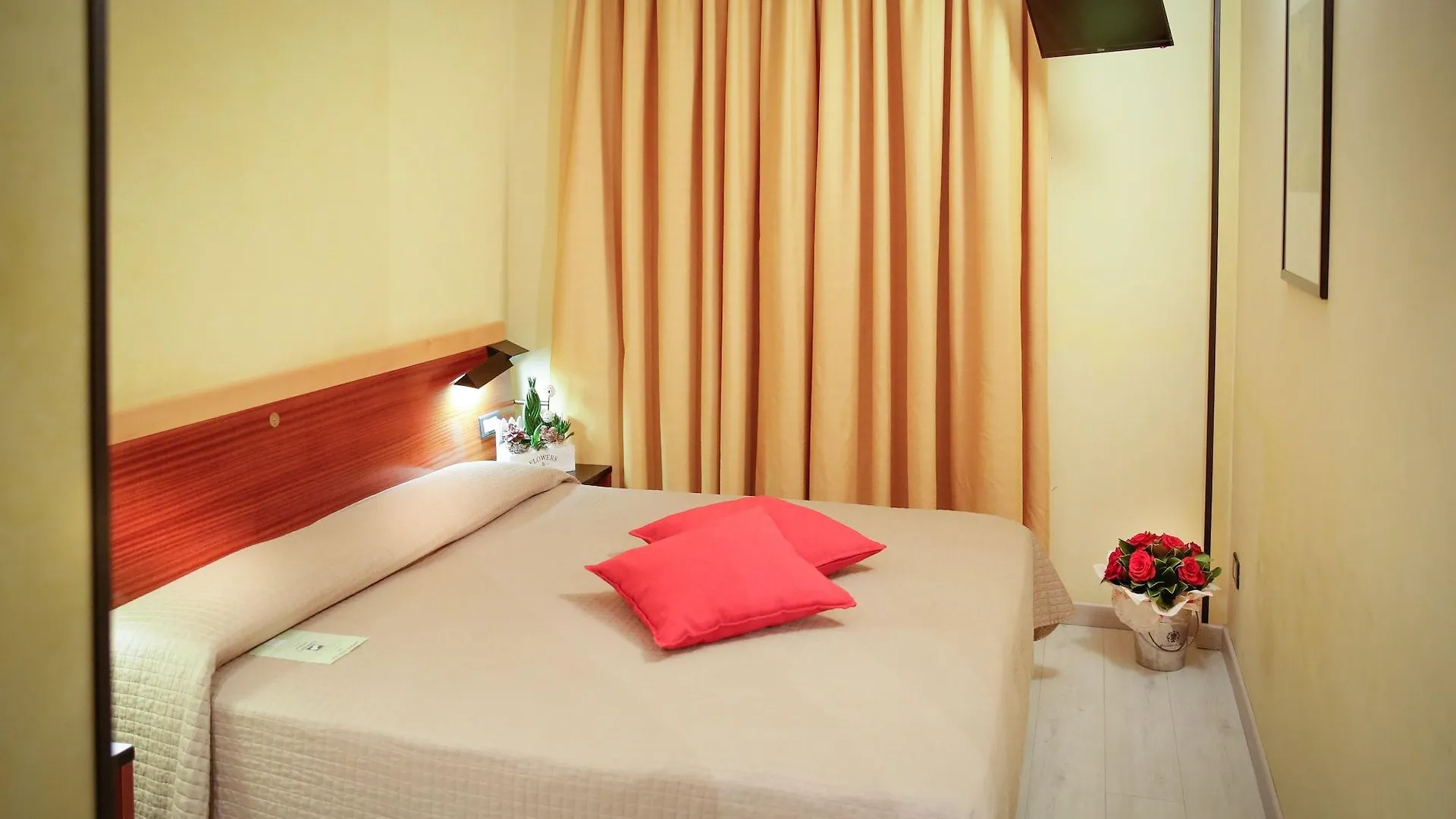 Art Hotel Milano Πράτο