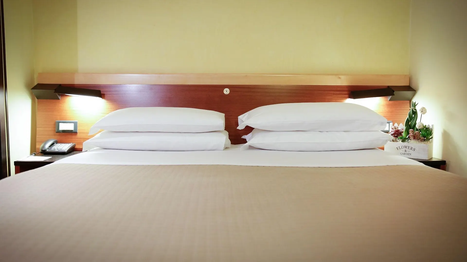 Art Hotel Milano Πράτο