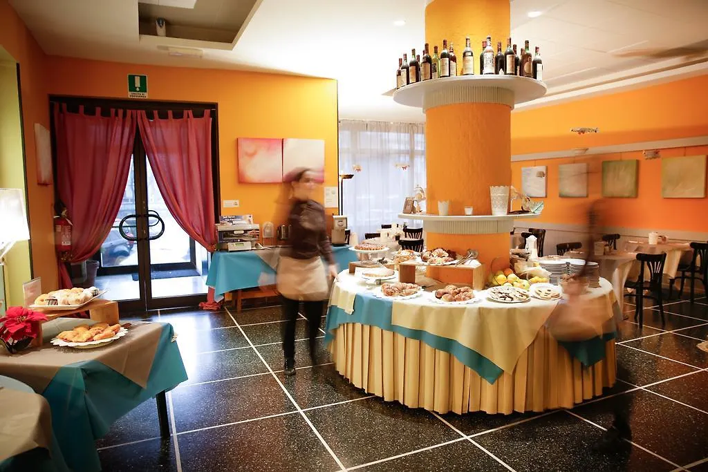 Art Hotel Milano Prato   Prato (Prato)