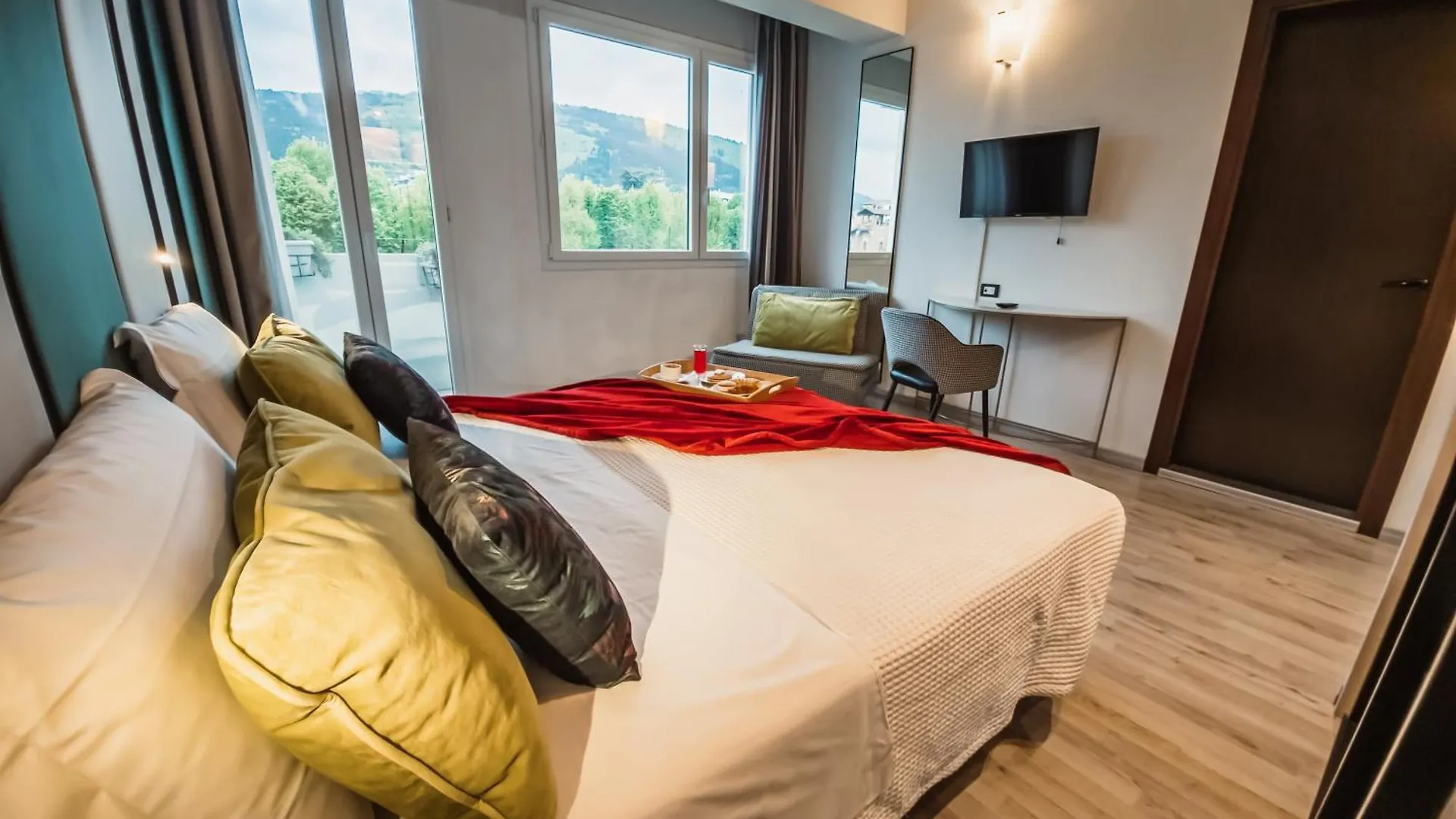 Art Hotel Milano Πράτο 4*,  Ιταλία
