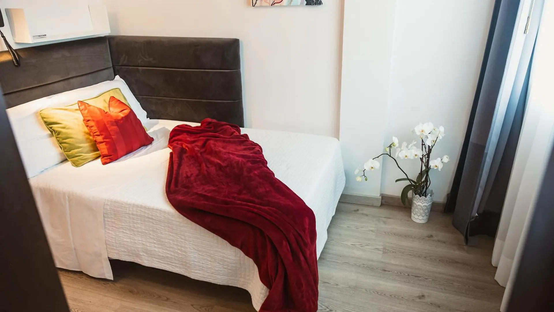 Art Hotel Milano Πράτο 4*,  Ιταλία