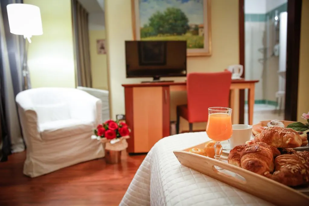 Art Hotel Milano Πράτο Ιταλία